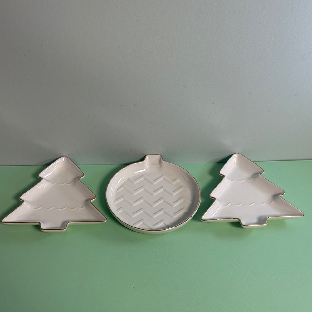 Madison Plus White & Gold Holiday Dishes, Set of 3 Ceramic Christmas Dishes